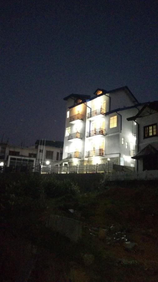 Regal Rose Luxury Holiday Apartments Nuwara Eliya Exterior foto